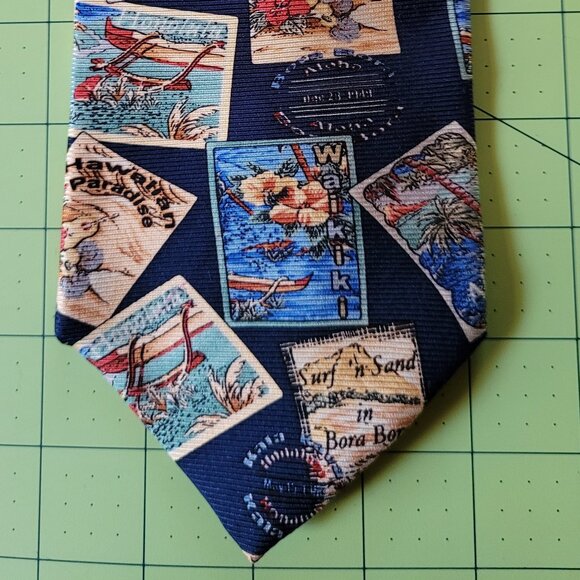 Vintage Lovely Tropical Print Silk Tie by Tango - Picture 1 of 4